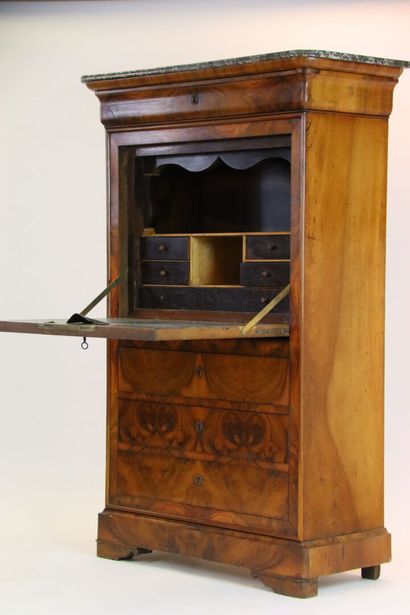 Secrétaire en bois et placage d'acajou flammé,...