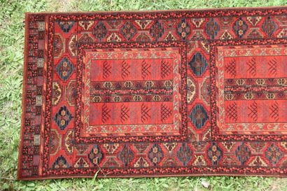 Carpette mécanique
Décor rappelant les tapis...