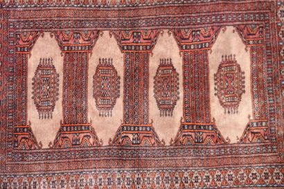 Moultane
Pakistan
Vers 1980
Dimensions 140...