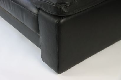 ROCHE BOBOIS (dans le goût)
Un canapé deux...