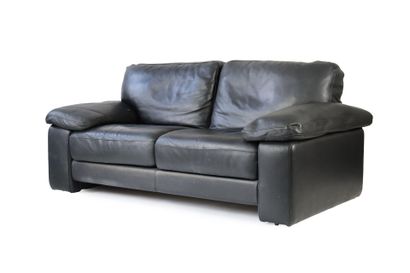 ROCHE BOBOIS (dans le goût)
Un canapé deux...