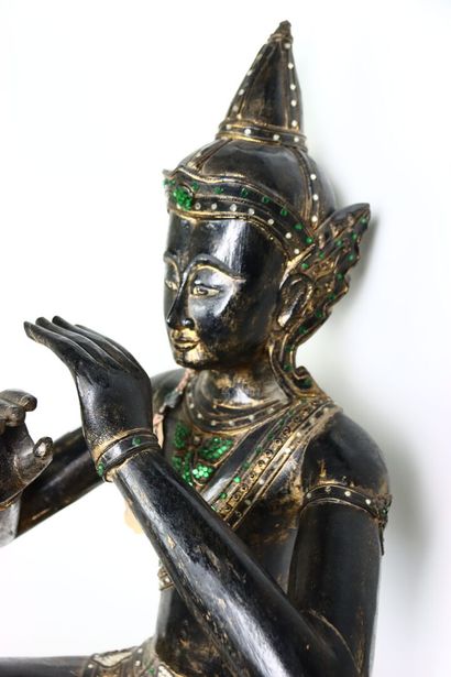 THAILANDE, XXe siècle
Statuette en régule...