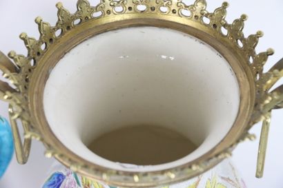 Manufacture of LONGWY.
Set of earthenware...