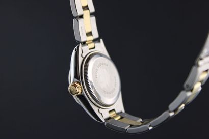 ROLEX Oyster Date Lady réf. 6900
Montre de...