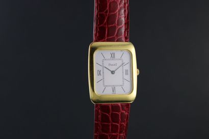 PIAGET réf. 86660
Montre bracelet en or jaune...