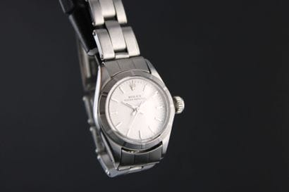 ROLEX Oyster Lady réf. 6623
Montre bracelet...