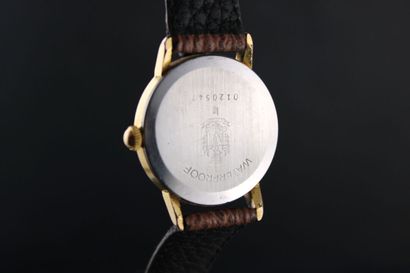 LIP Calendrier Midsize
Montre bracelet plaquée...