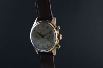 SUIZEX
Montre chronographe bracelet plaquée...