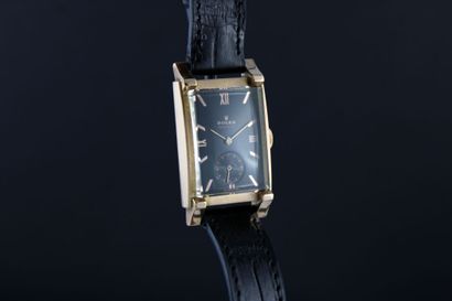 ROLEX Précision
Montre en or rose 18k. Boitier...
