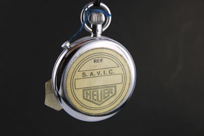 HEUER SAVIC
Chronographe de poche en acier....