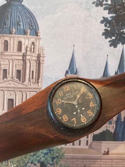 LIP Type 14
Montre de bord de type militaire...
