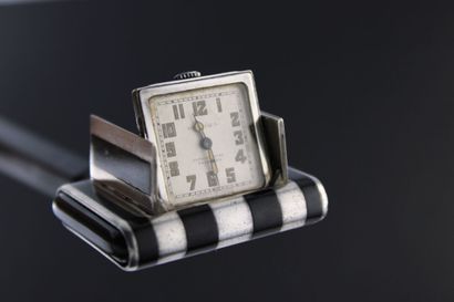 DUNHILL / TAVANNES 