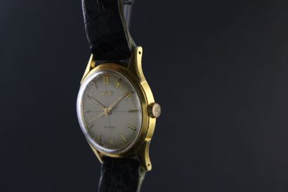 TISSOT réf.6938-1
Montre bracelet plaquée...