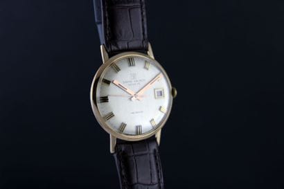 SIGMA-VALMON
Montre bracelet en or jaune...