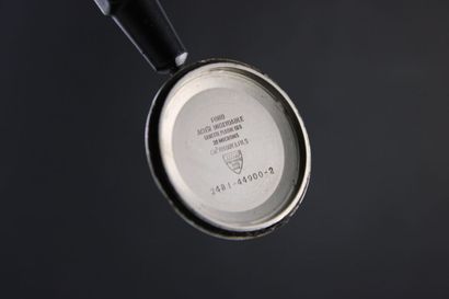 TISSOT 
Montre bracelet plaquée or. Boitier...