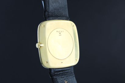 AUDEMARS PIGUET
Montre bracelet en or jaune...