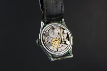 ANGELUS. 
Montre bracelet chromée. Boitier...