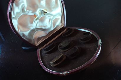 LIP 1950
Grand écrin de présentation pour...