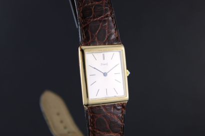 PIAGET réf. 9150
Montre bracelet en or jaune...