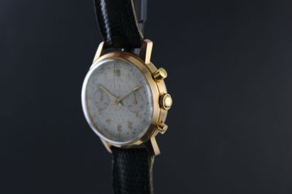 ANONYME
Montre chronographe bracelet plaqué...