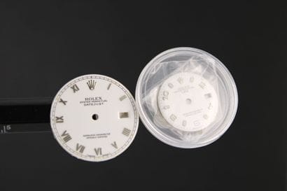ROLEX
Cadran porcelaine avec index chiffres...