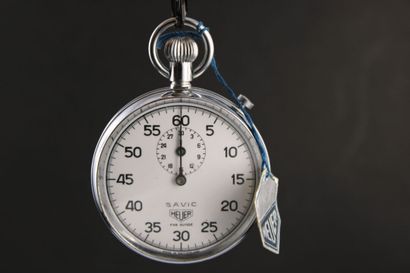HEUER SAVIC
Chronographe de poche en acier....