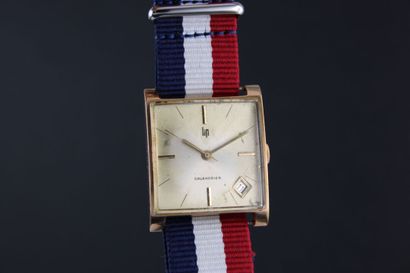 LIP Calendrier
Montre bracelet plaqué or....