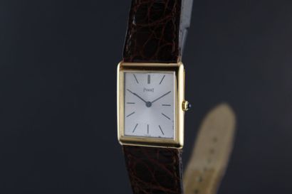 PIAGET réf. 9150
Montre bracelet en or jaune...