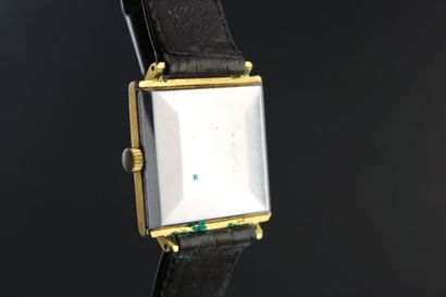 TISSOT Visodate Seastar
Montre bracelet plaquée...