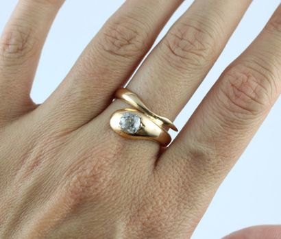 Bague en or rose 18K (750/1000) figurant...