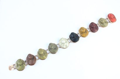 Bracelet en or rose 9K (375/1000) orné de...