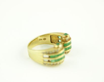 Bague jonc en or jaune 18 K ( 750/1000) à...