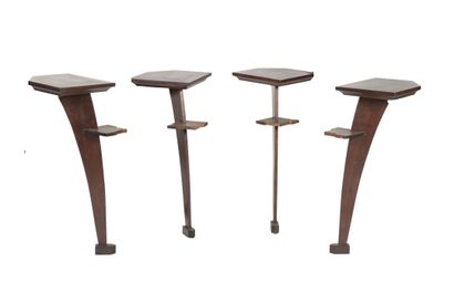 GERARD SAINT-FORT-PAILLARD
Quatre consoles...