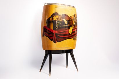 Aldo TURA (1909-1963)
Meuble bar gainé de...