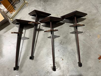 GERARD SAINT-FORT-PAILLARD
Quatre consoles...