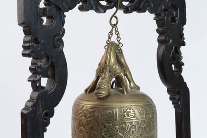 CHINE DU SUD, FIN XIXe-DÉBUT XXe SIÈCLE
Cloche...