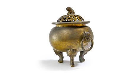 CHINE DU SUD - VIETNAM, VERS 1900
Petit brûle-parfum...