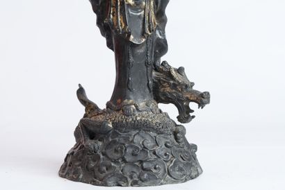 CHINE, XXe SIÈCLE
Sculpture en fonte avec...