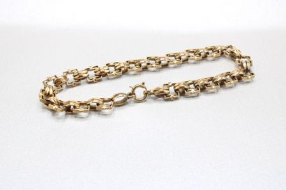 Square-angled forçat link bracelet in 18K...