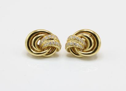 VAN CLEEF & ARPELS
Pair of ear clips in 18K...