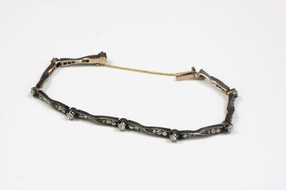 Articulated bracelet in 18K (750/1000) gold...