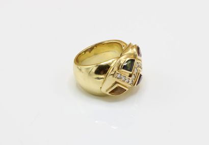 18K (750/1000) yellow gold ring set with...