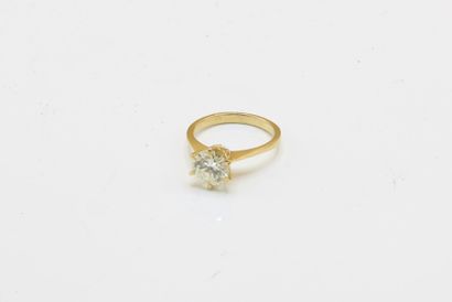 Solitaire ring in 18K (750/1000) yellow gold,...