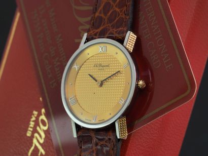 ST DUPONT Honeycomb Ronde réf. 199.31.2
Montre...