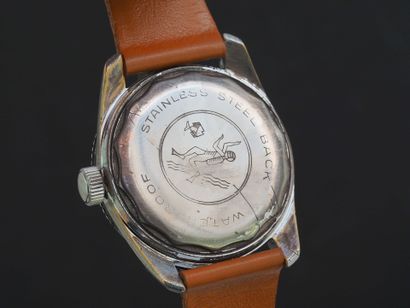 BESSA
Montre de poignet chromée. Boitier...