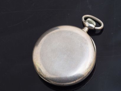 OMEGA
Montre de gousset en argent. Boitier...