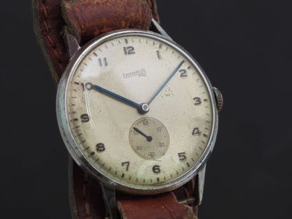 EBERHARD & Co
Montre de poignet chromée....
