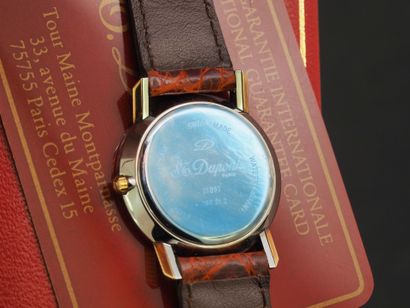 ST DUPONT Honeycomb Ronde réf. 199.31.2
Montre...
