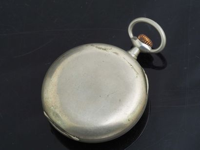 OMEGA
Montre de gousset en acier. Boitier...