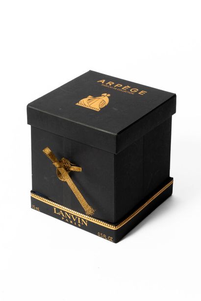 LANVIN Arpège
Flacon de parfum en forme de...
